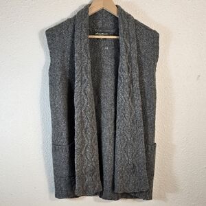 Eddie Bauer Wool Blend Chunky Cable Knit Vest Sz.M Shawl Collar Sweater Cardigan